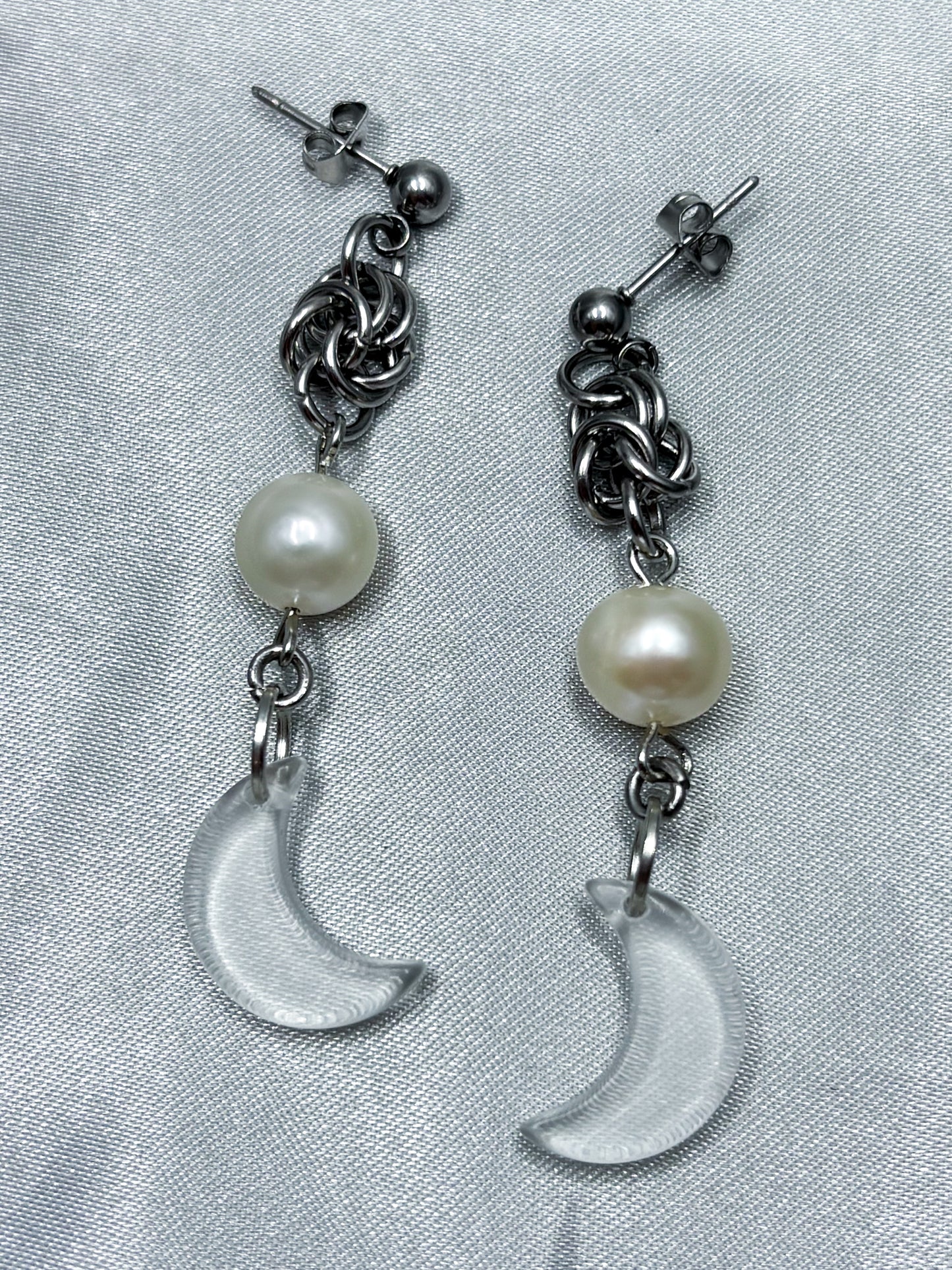 PEARL MOON EARRINGS