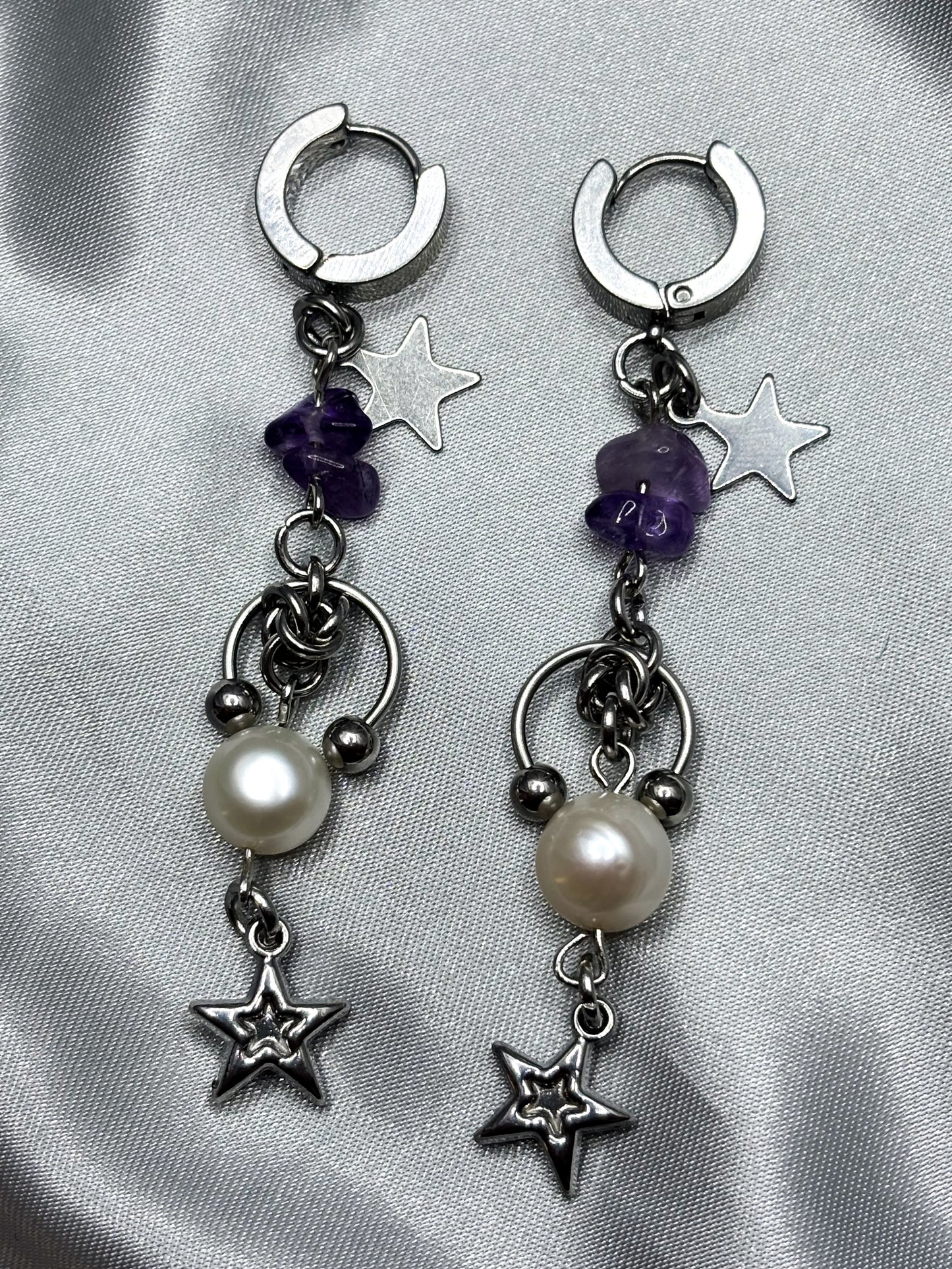 PURPLE PEARLED STAR EARRINGS