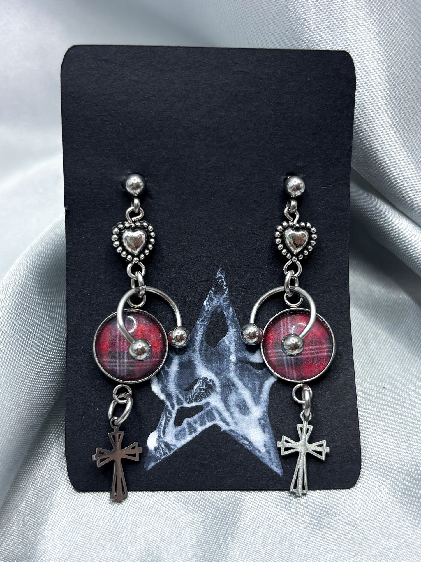 PIERCED TARTAN EARRINGS