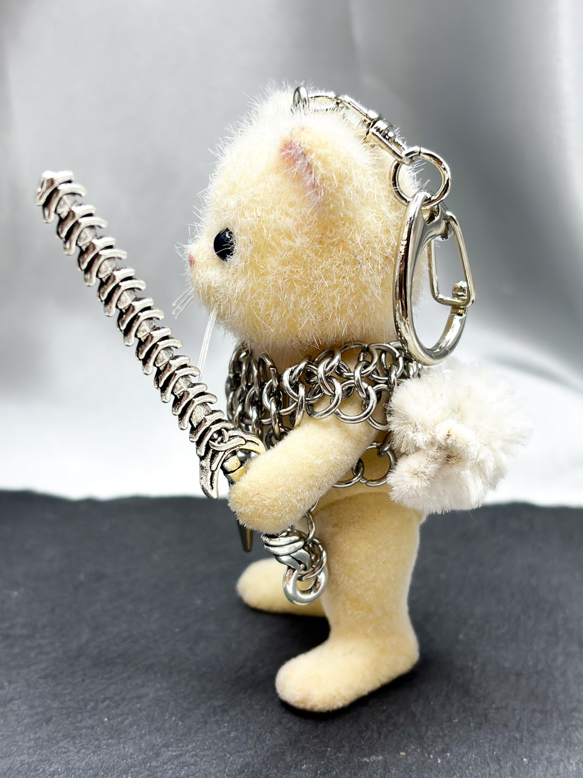 ANIMAL FIGHTER BAG CHARM