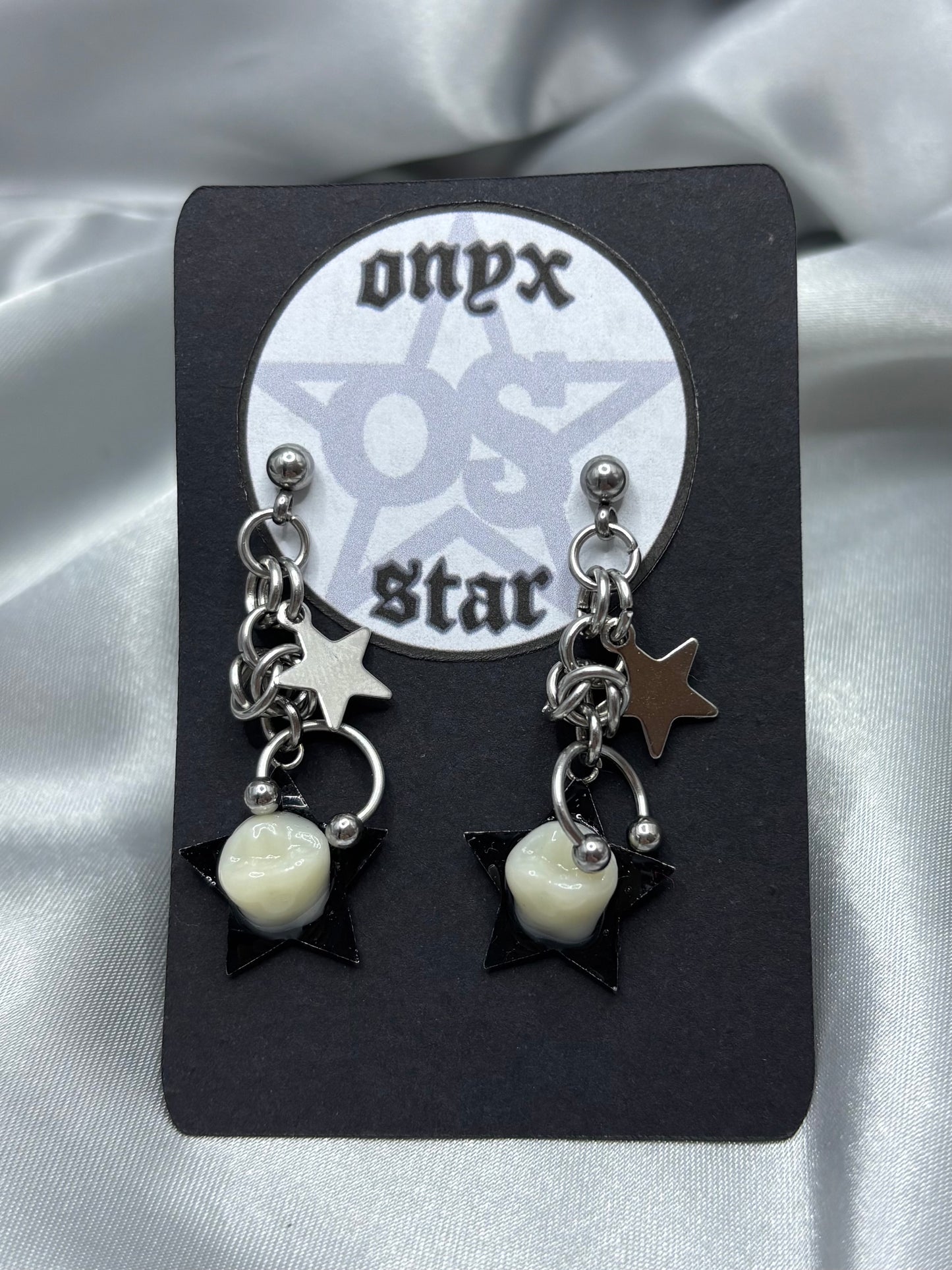 SHOOTING STARS TEETH EARRINGS