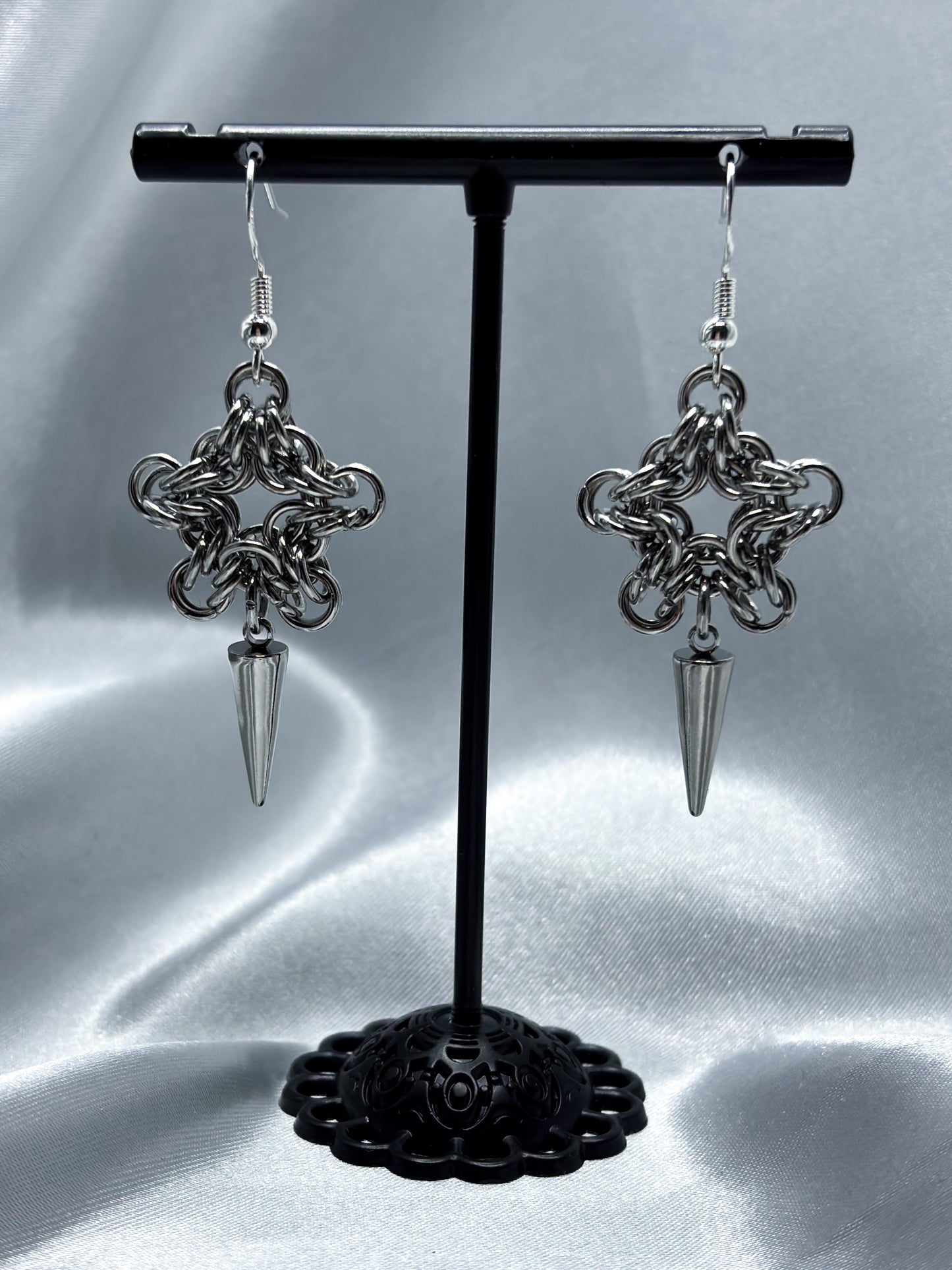 SPIKED STAR EARRINGS