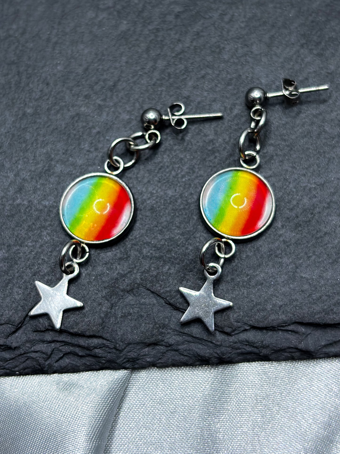RAINBOW STAR EARRINGS