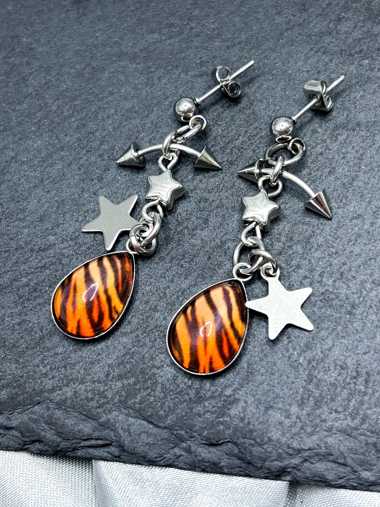 SPIKED TIGER EARRINGS