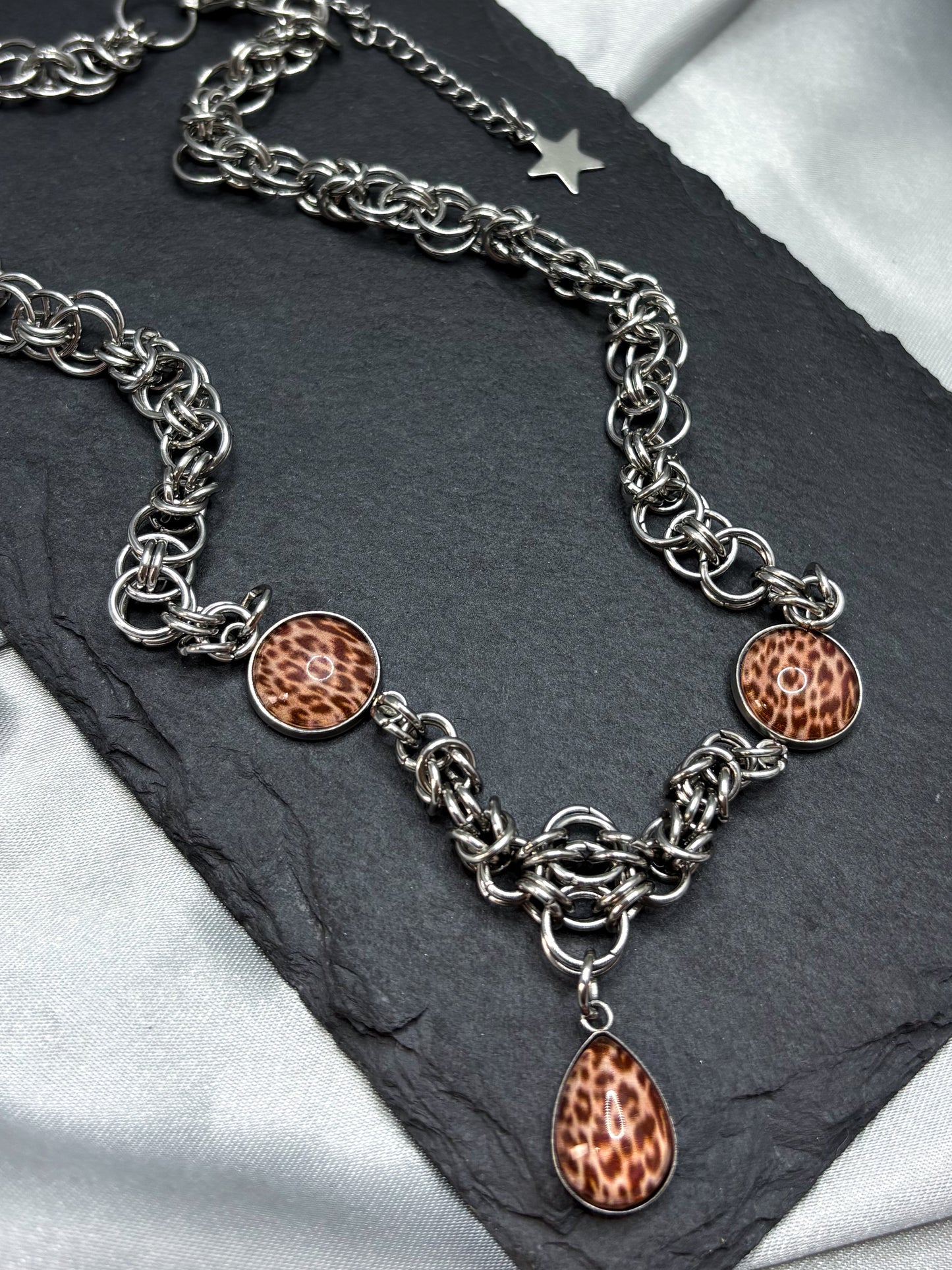 LEOPARD IN CHAINS NECKLACE