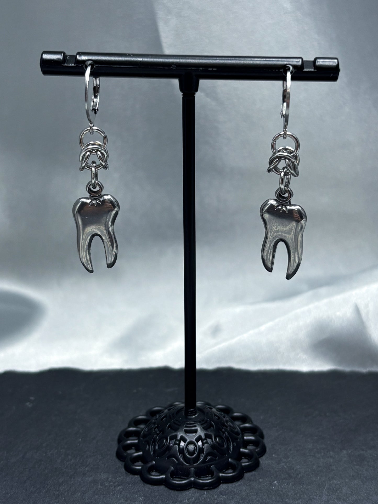 TOOTH IN CHAINS EARRINGS