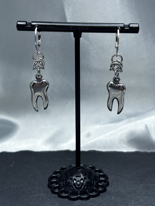 TOOTH IN CHAINS EARRINGS