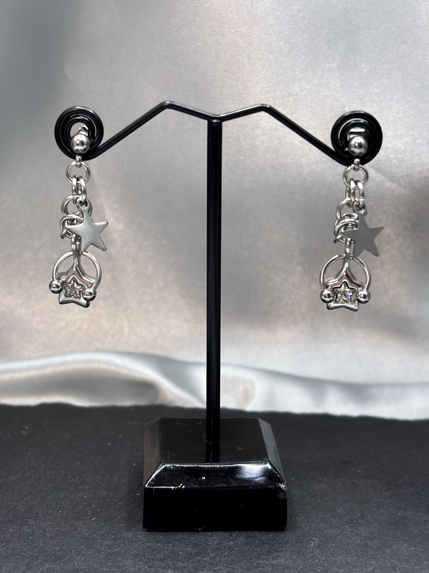 STAR CHAIN EARRINGS