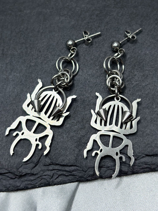 PIERCED BEETLE EARRINGS