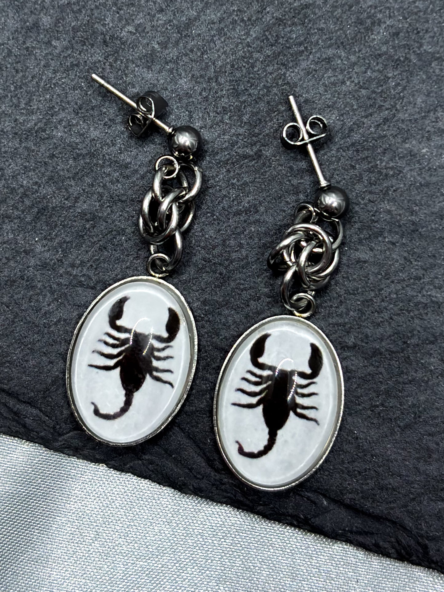 SCORPION CHAINMAIL EARRINGS