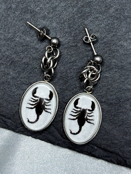 SCORPION CHAINMAIL EARRINGS