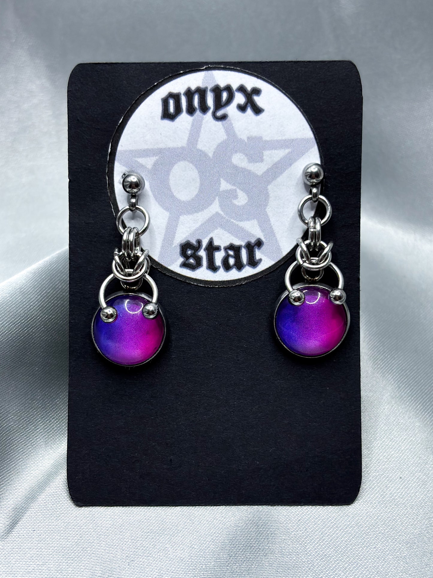 BI FLAG CHAINMAIL EARRINGS