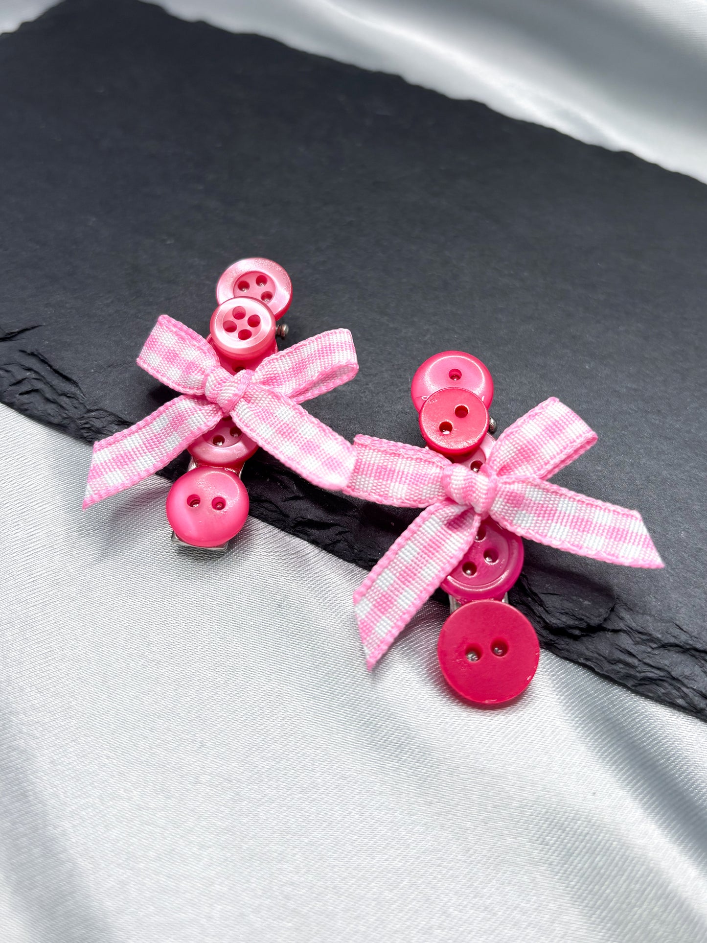 FUCHSIA HAIR CLIPS