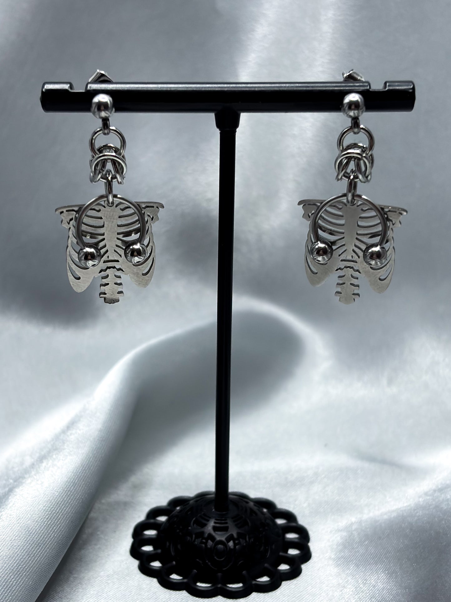RIBCAGE EARRINGS