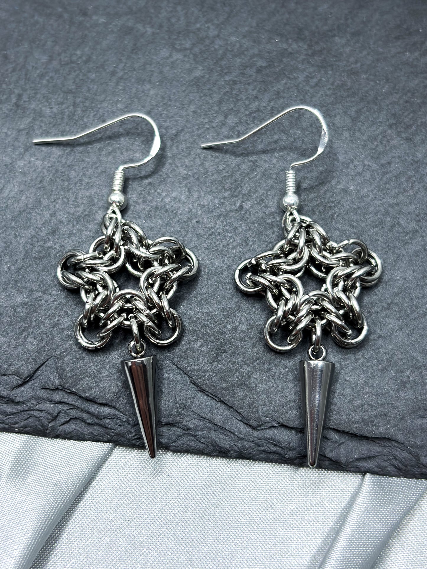 SPIKED STAR EARRINGS