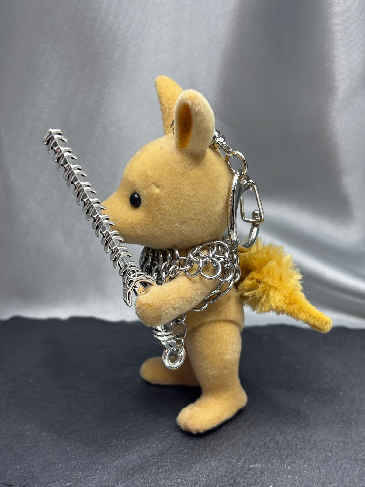 ANIMAL FIGHTER BAG CHARM