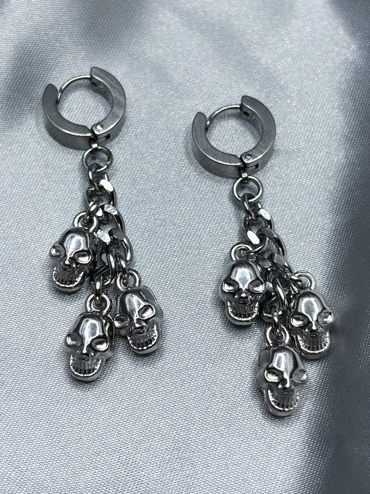 SKULL AND CHAINS EARRINGS