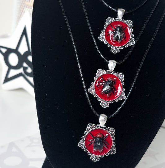 Fly Necklace