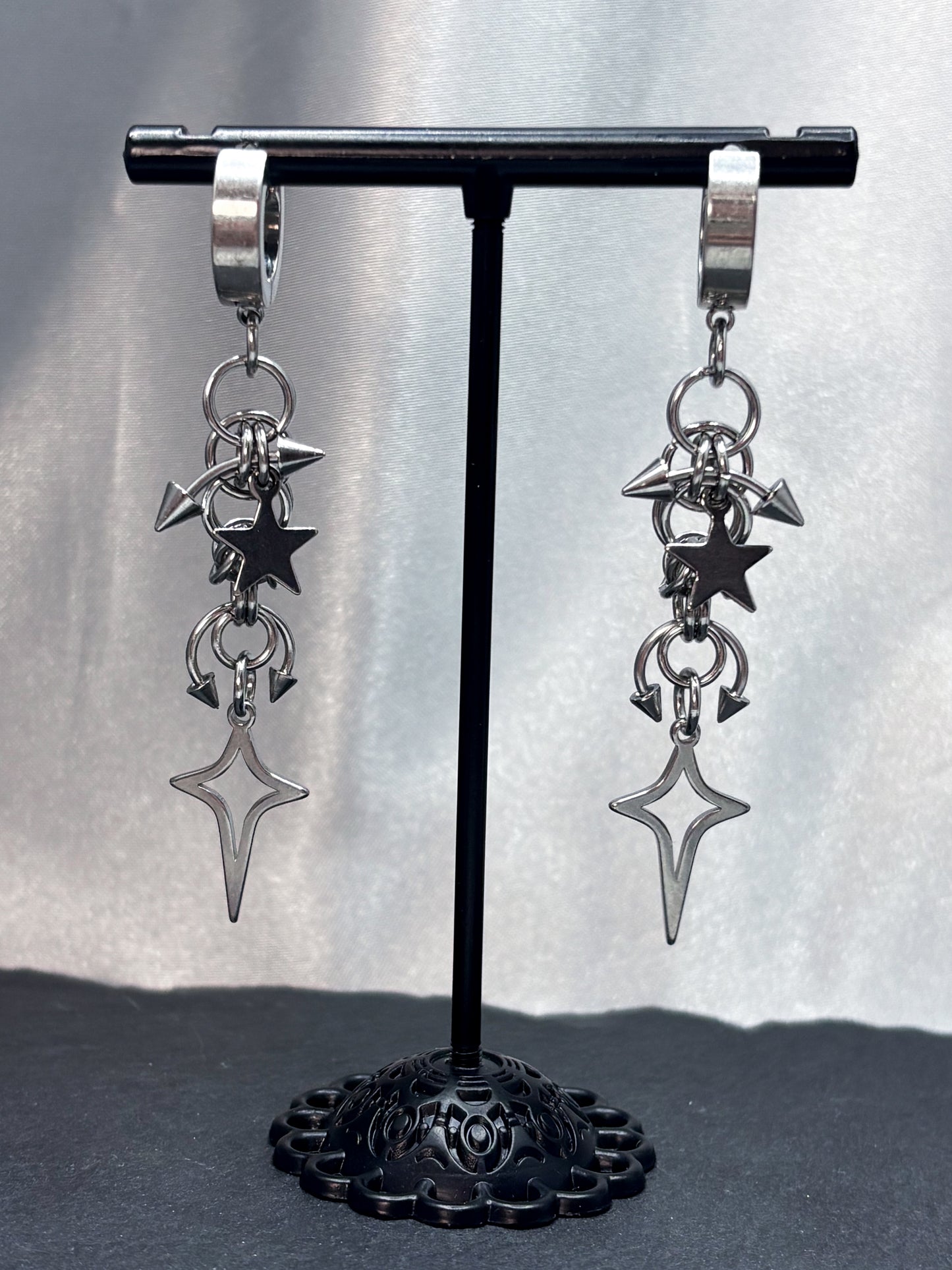 SPARKLE SPIKED CHAINMAIL EARRINGS