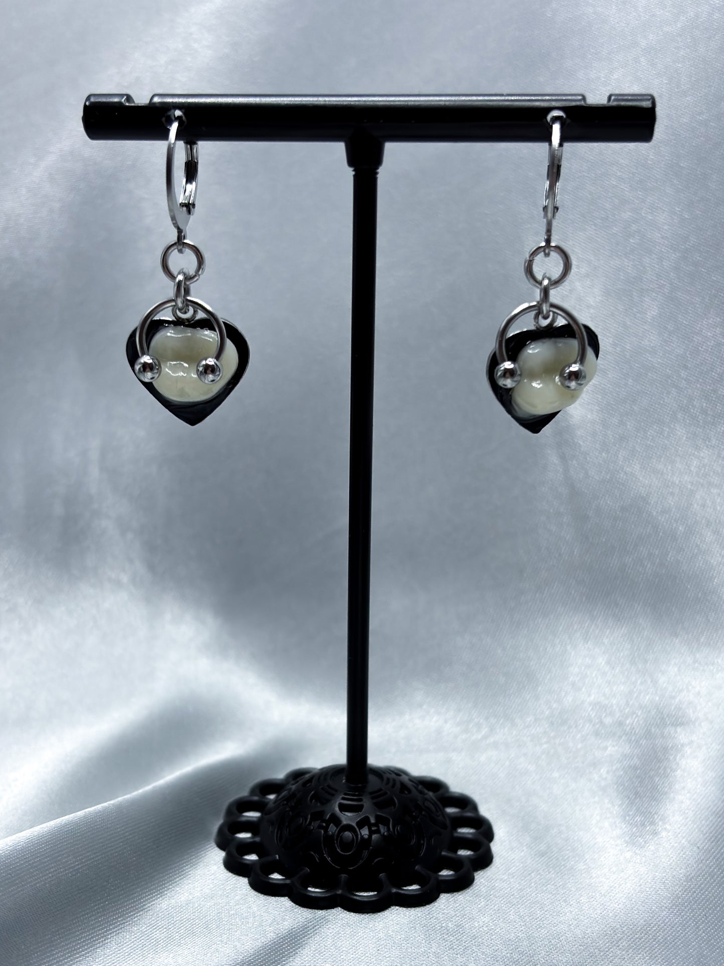 TOOTH PIERCING EARRINGS