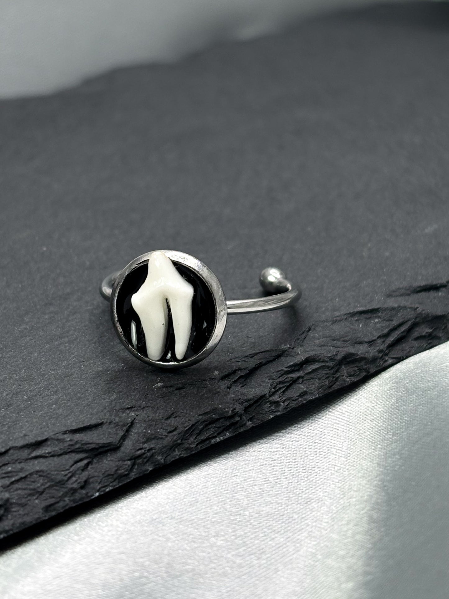 FOX TOOTH RINGS