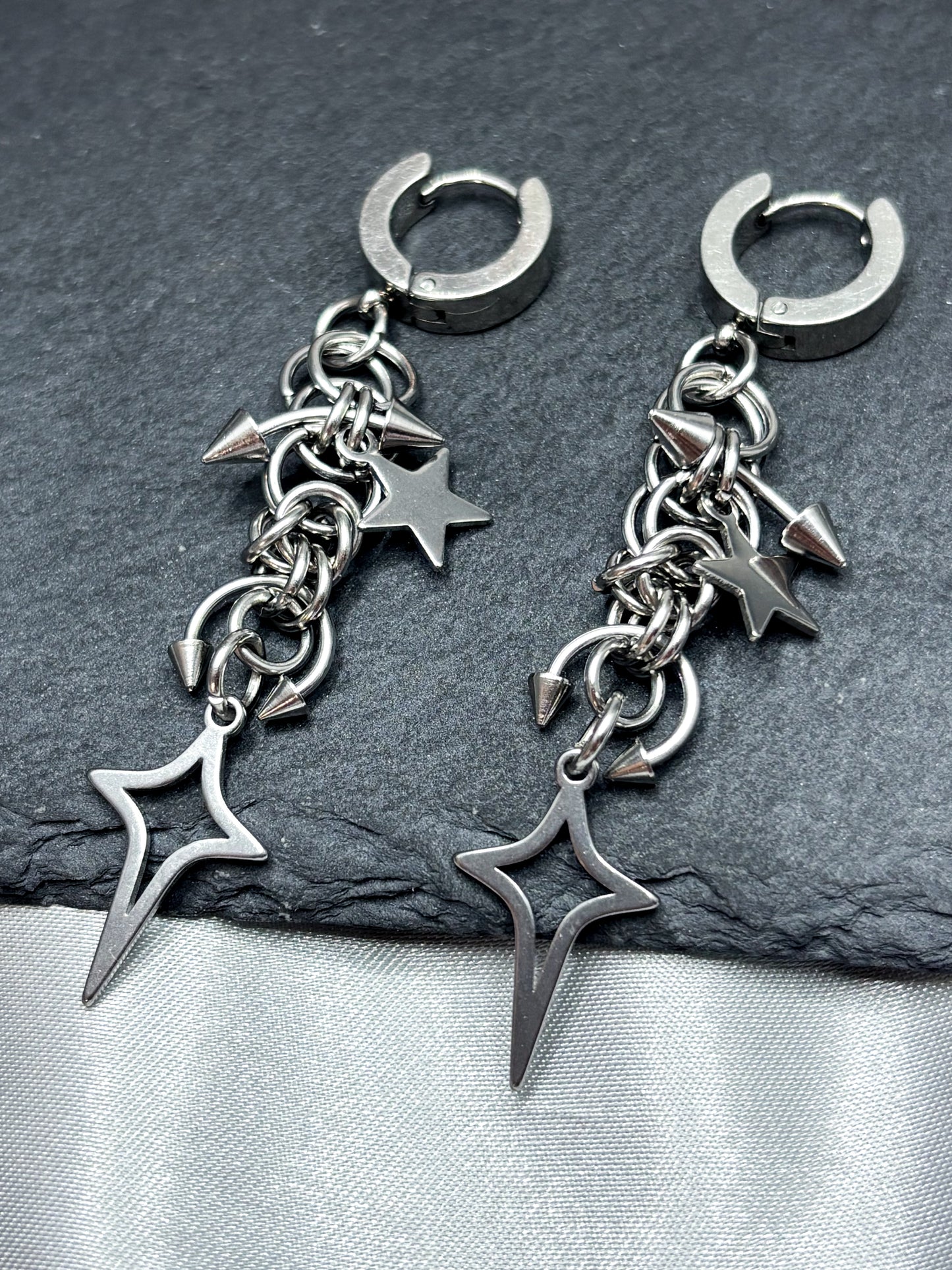 SPARKLE SPIKED CHAINMAIL EARRINGS