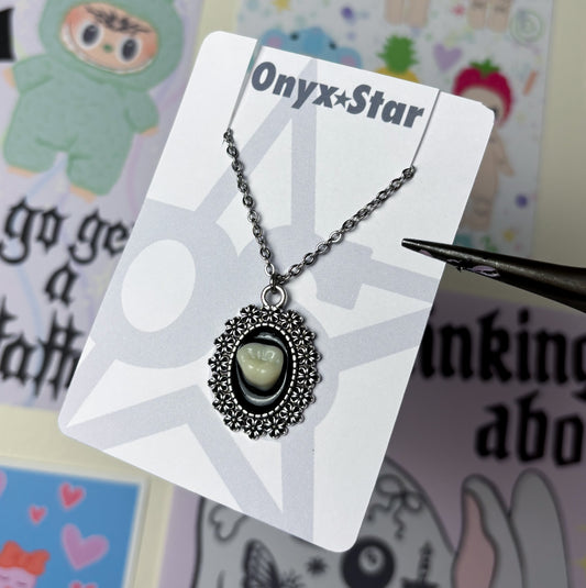 Tooth Flower Pendant Necklace