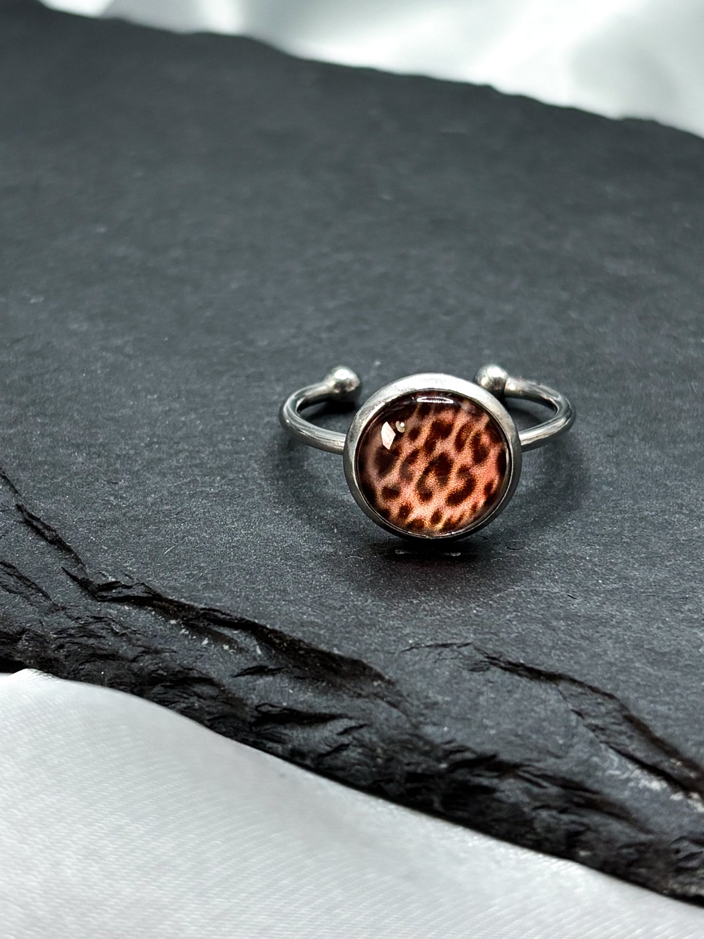 PATTERN RING