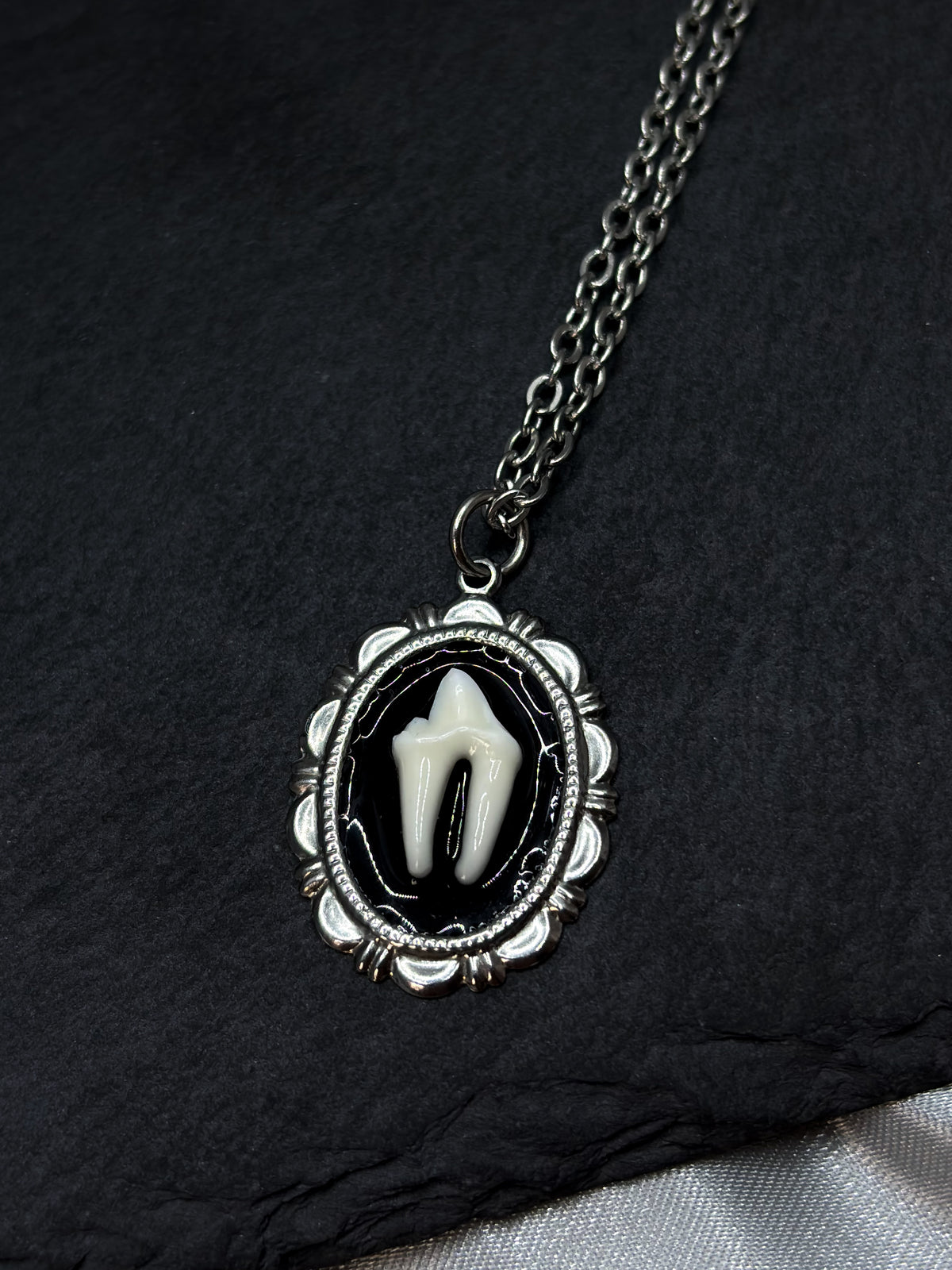 FOX TOOTH NECKLACE
