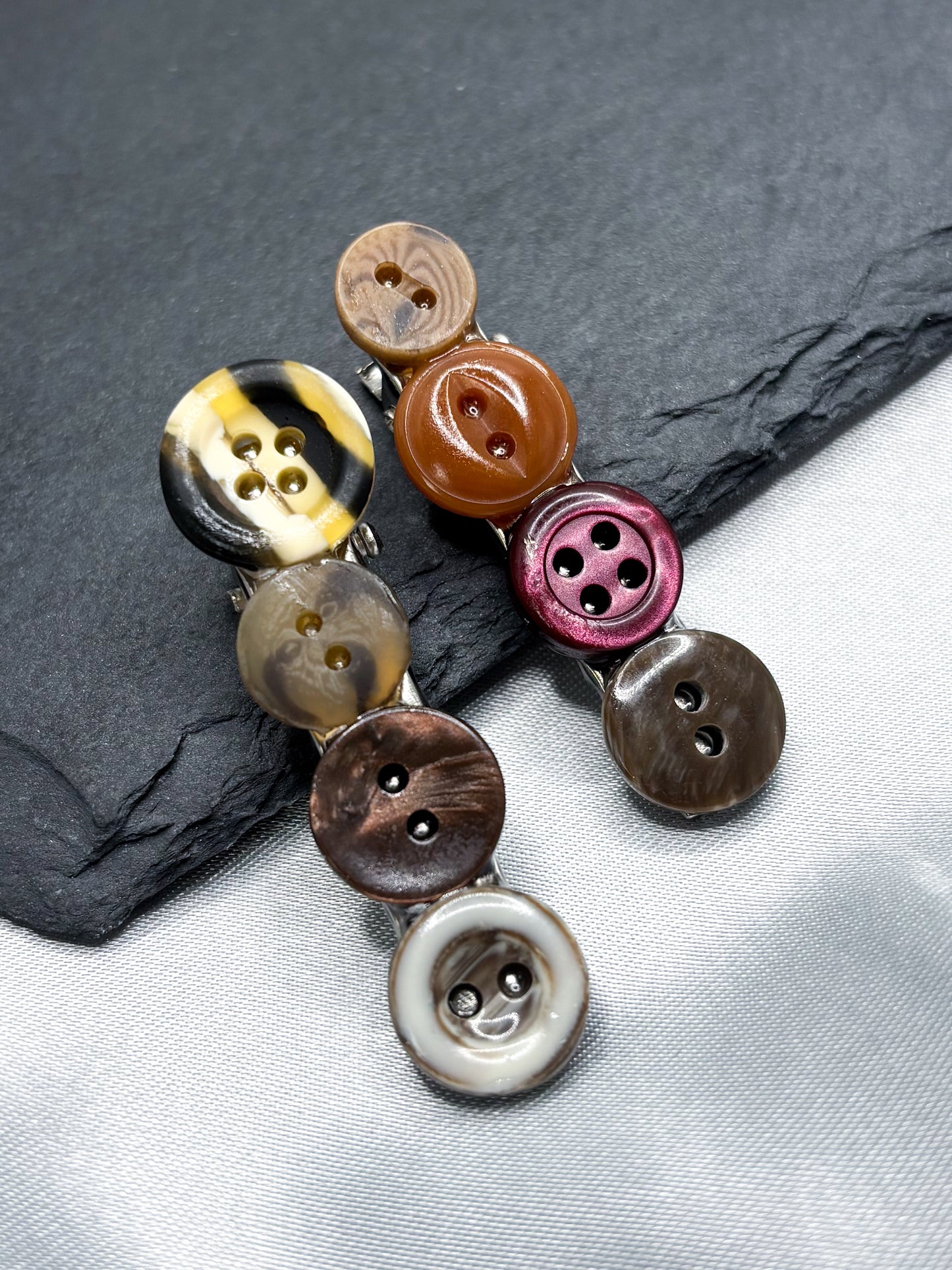 COZY BROWN BUTTON HAIR CLIPS