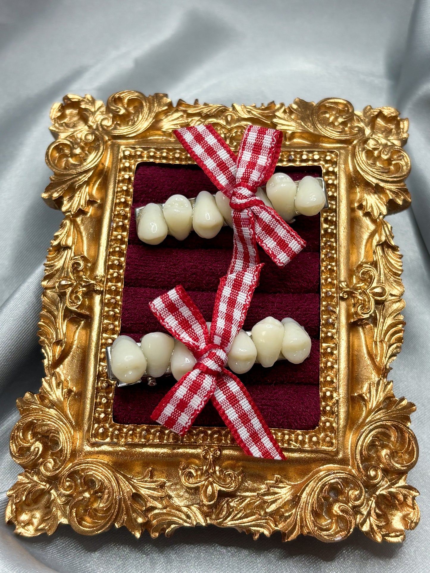 RED GINGHAM TEETH HAIR CLIPS