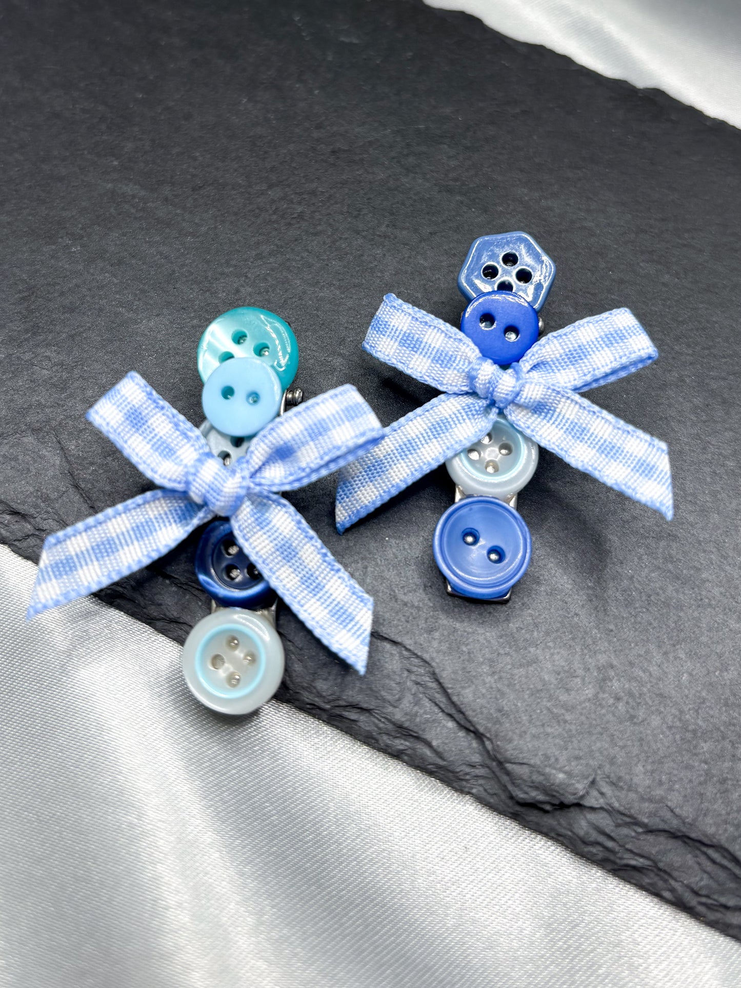COBALT HAIR CLIPS