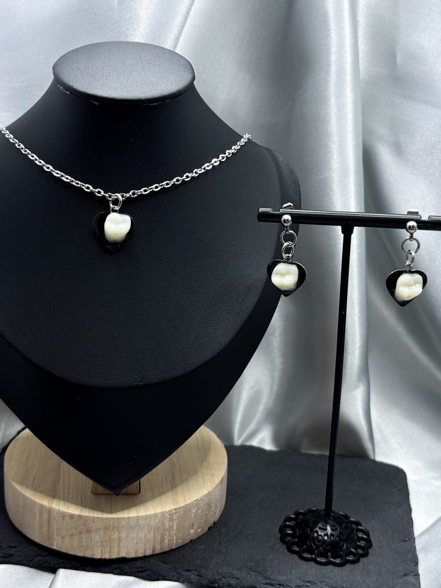 HEART TOOTH EARRINGS & NECKLACE SET