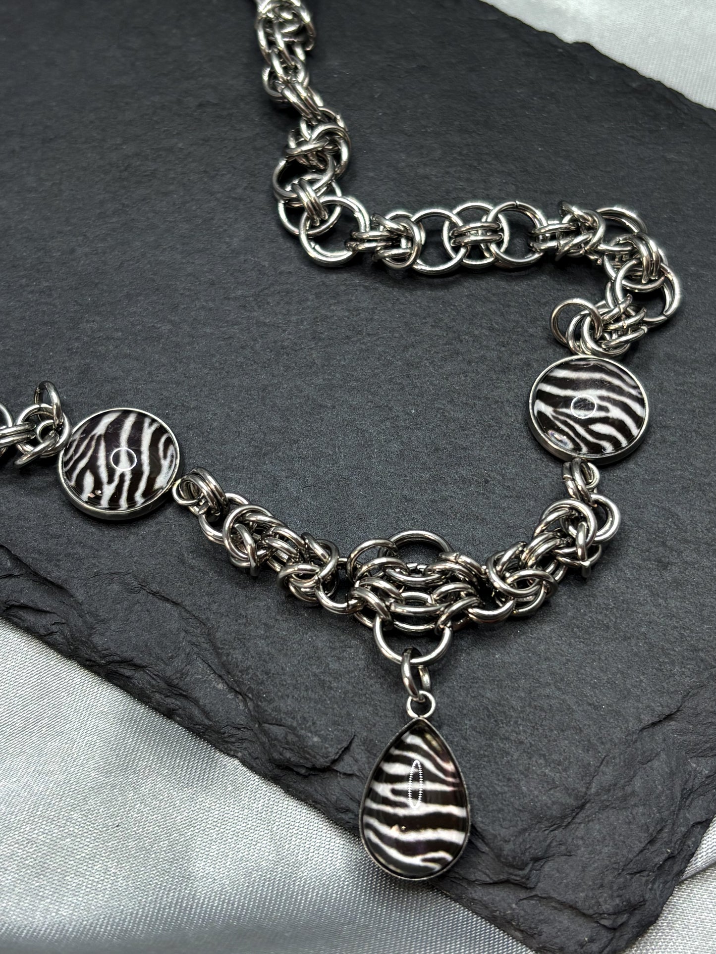 ZEBRA IN CHAINS NECKLACE