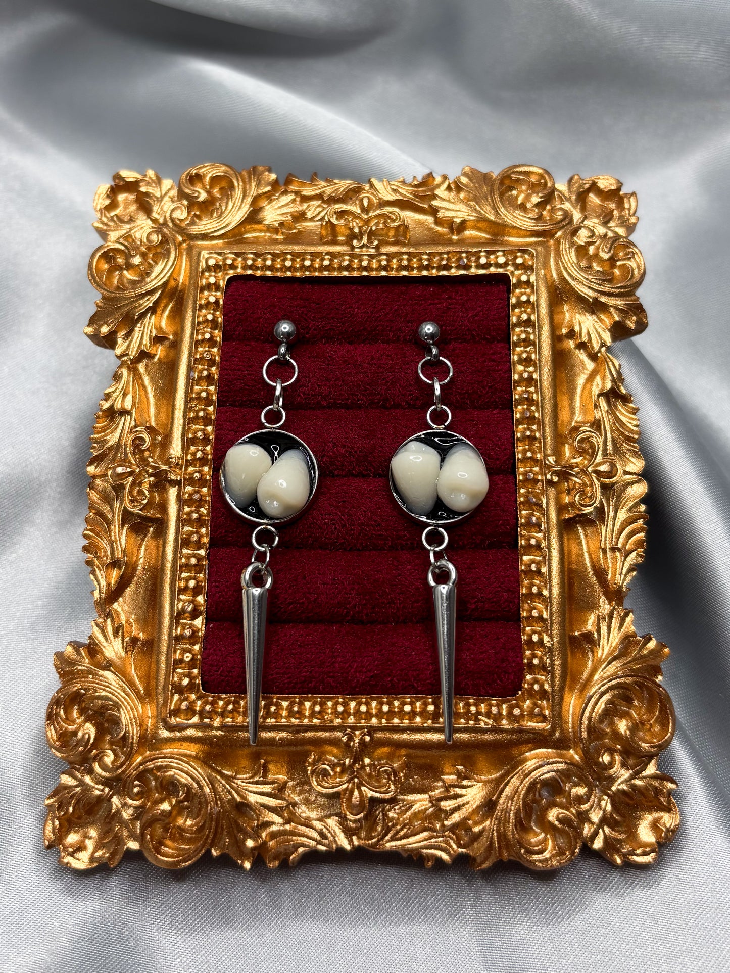 DOUBLE TOOTH SPIKED EARRINGS