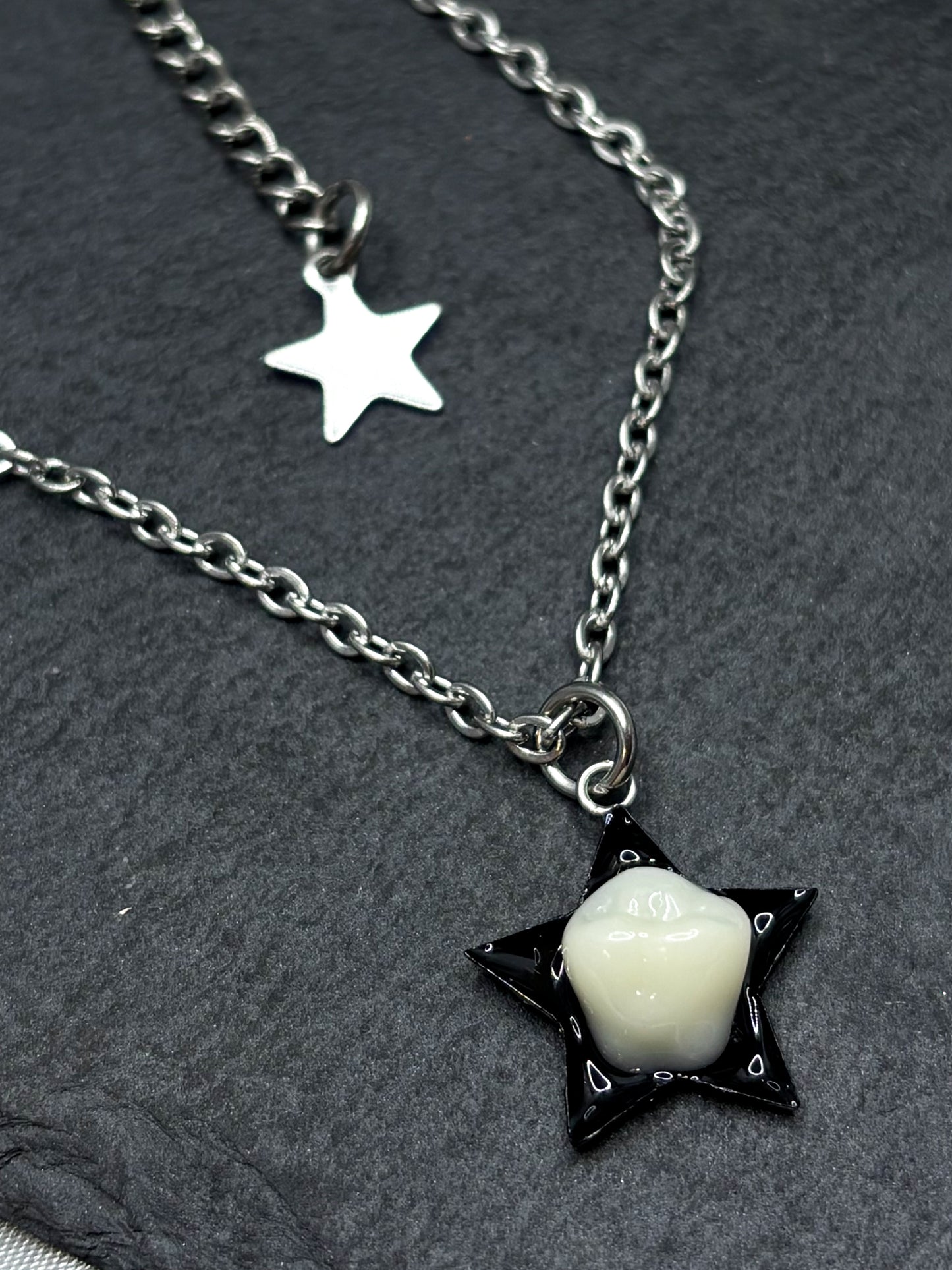 STAR TOOTH NECKLACE