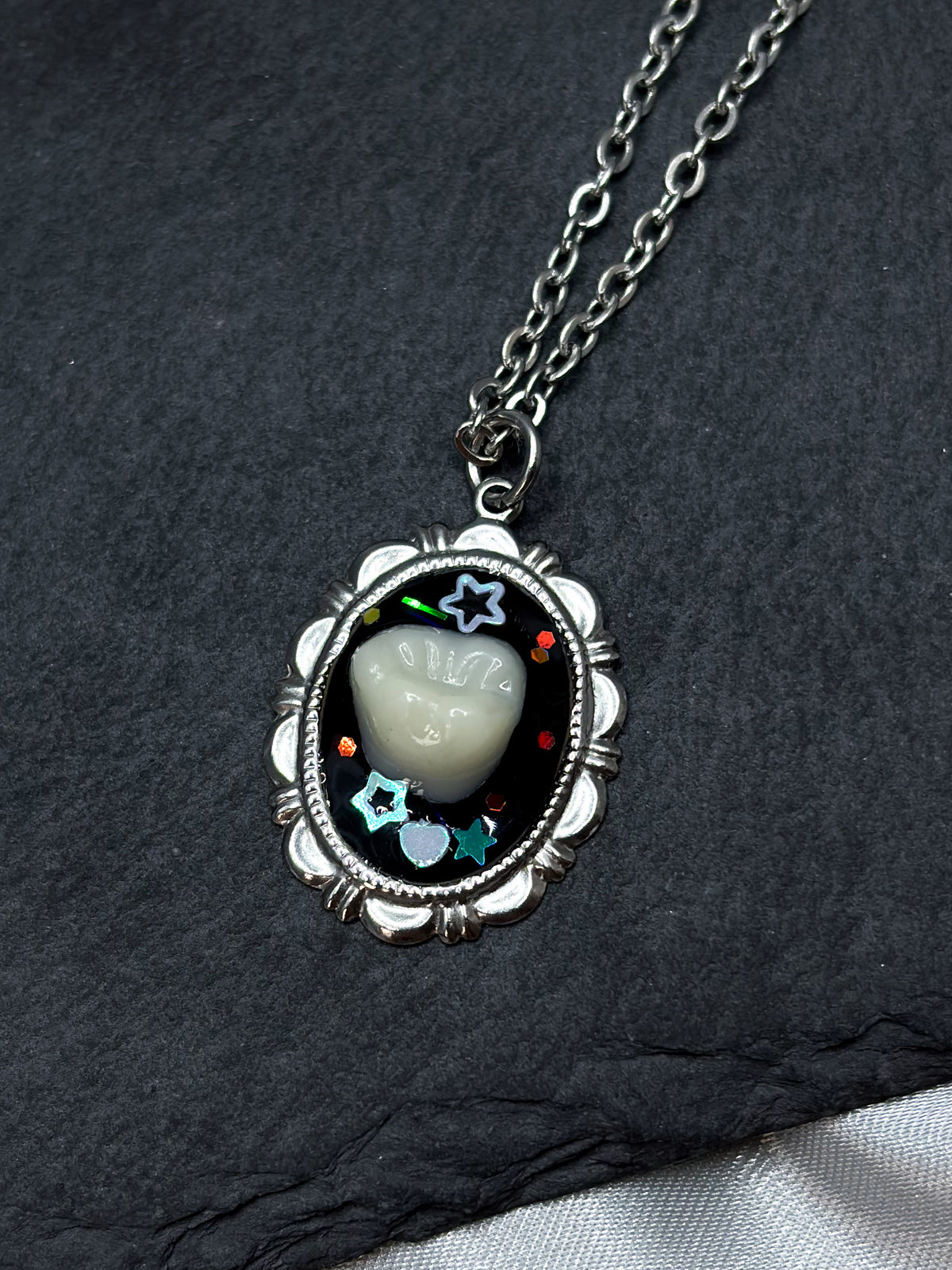 SPARKLE TOOTH NECKLACE