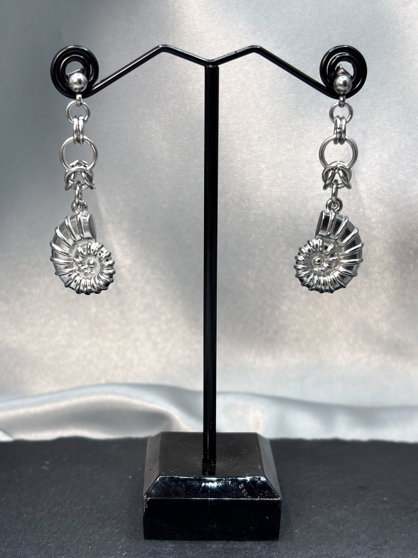 FOSSIL CHAINMAIL EARRINGS