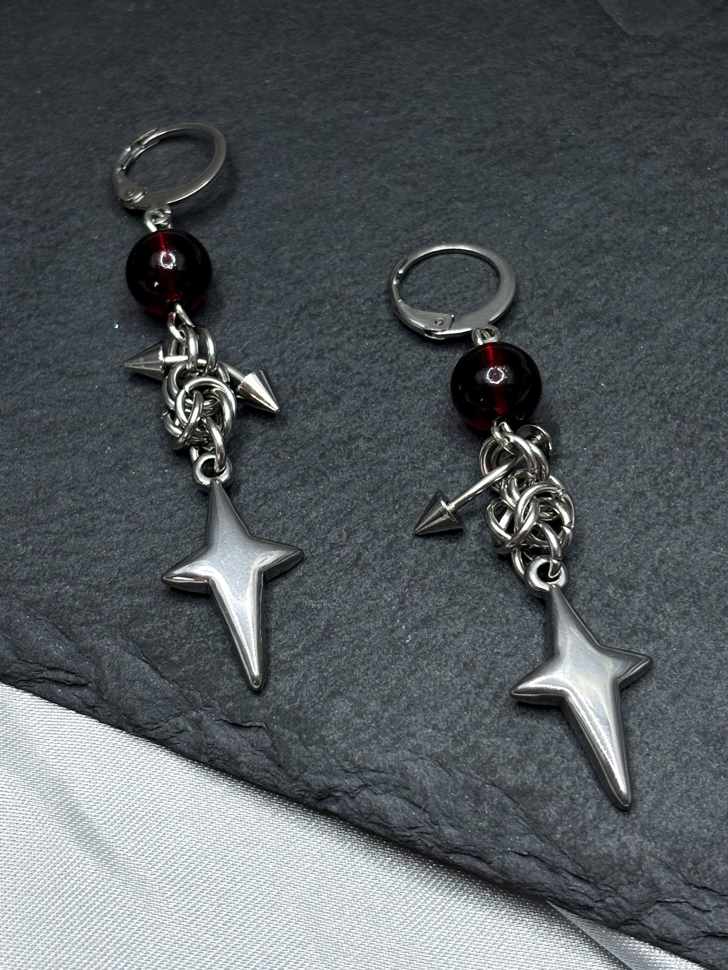 VAMPIRE SPARKLE EARRINGS