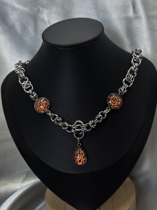 LEOPARD IN CHAINS NECKLACE