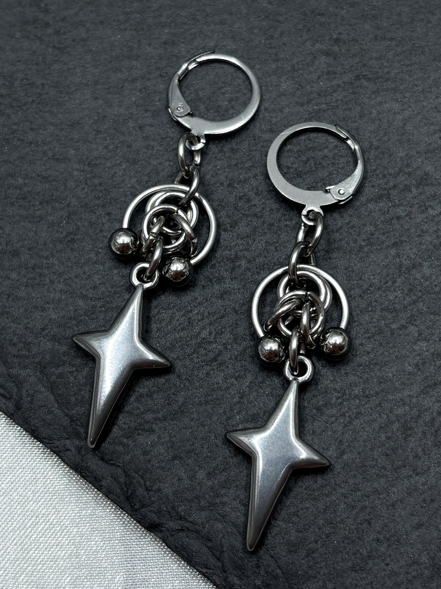 PIERCED SPARKLE EARRINGS