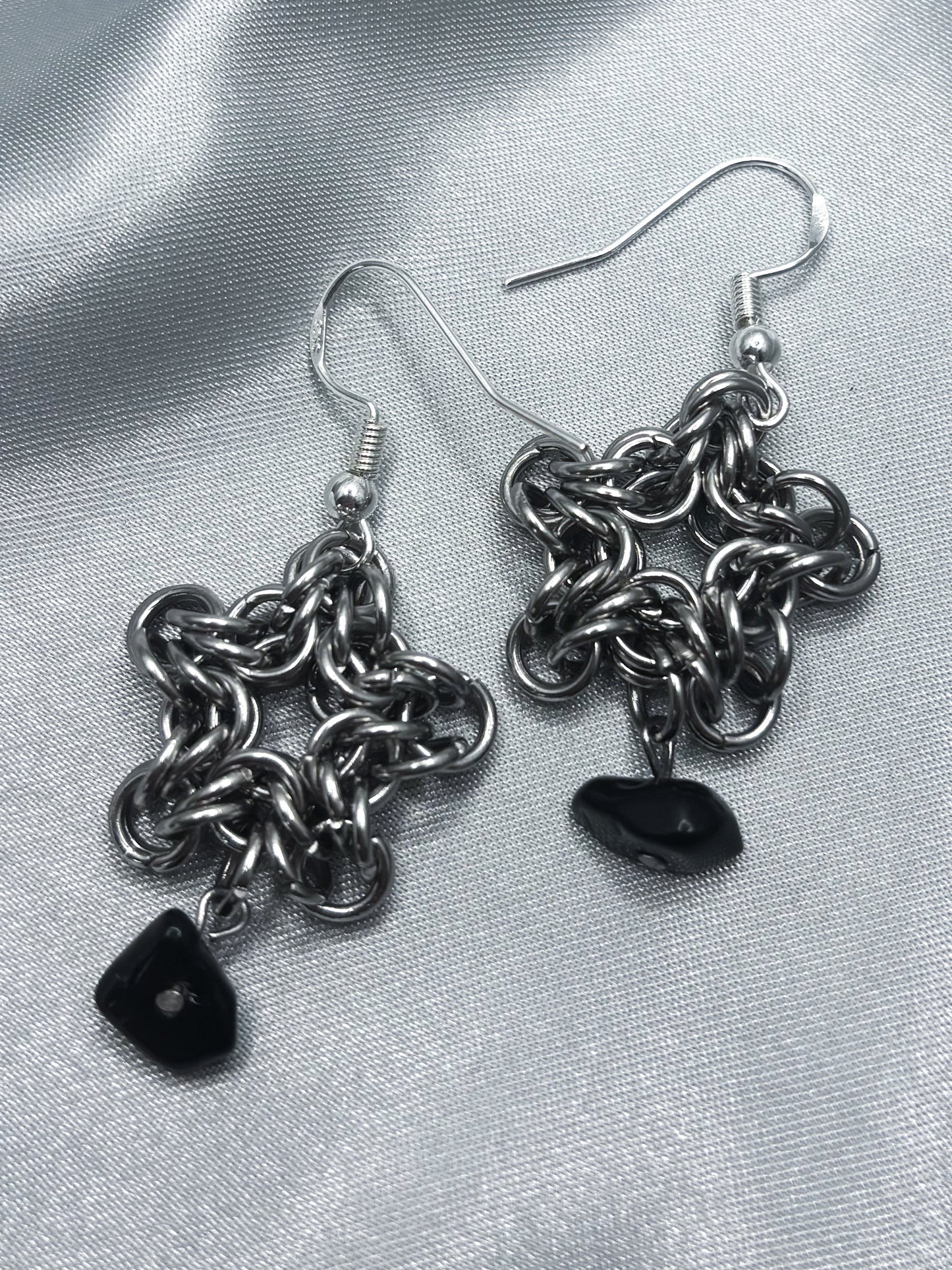 ONYX STAR EARRINGS
