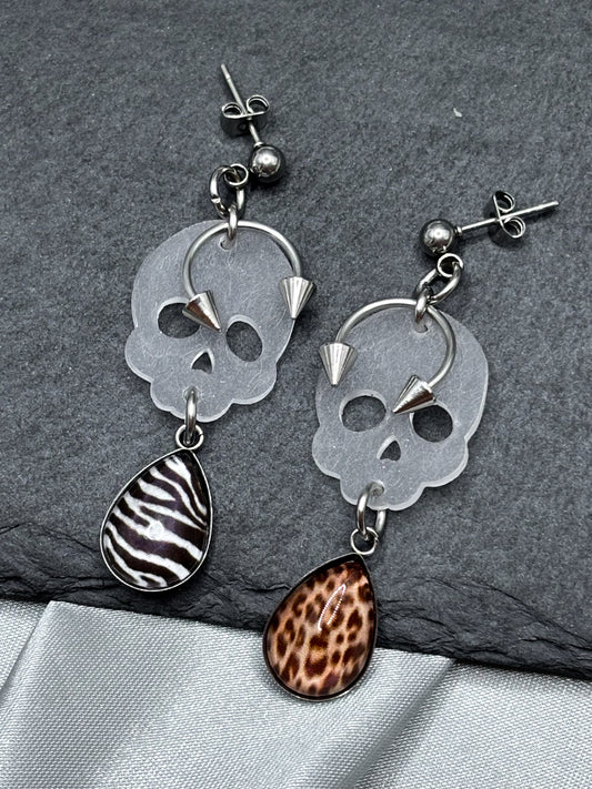 BOUNTY HUNTER EARRINGS