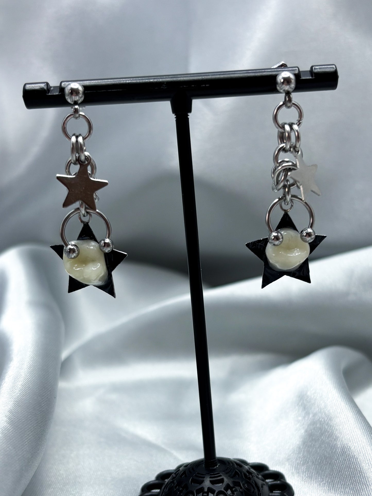 SHOOTING STARS TEETH EARRINGS