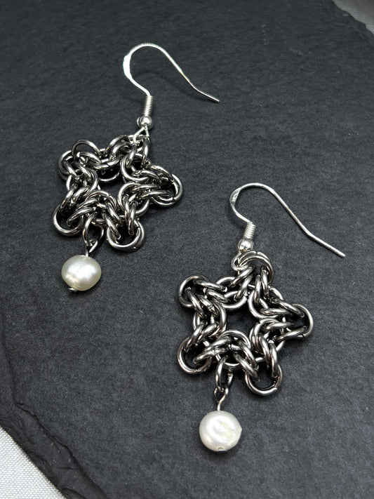 PEARLED STARS EARRINGS