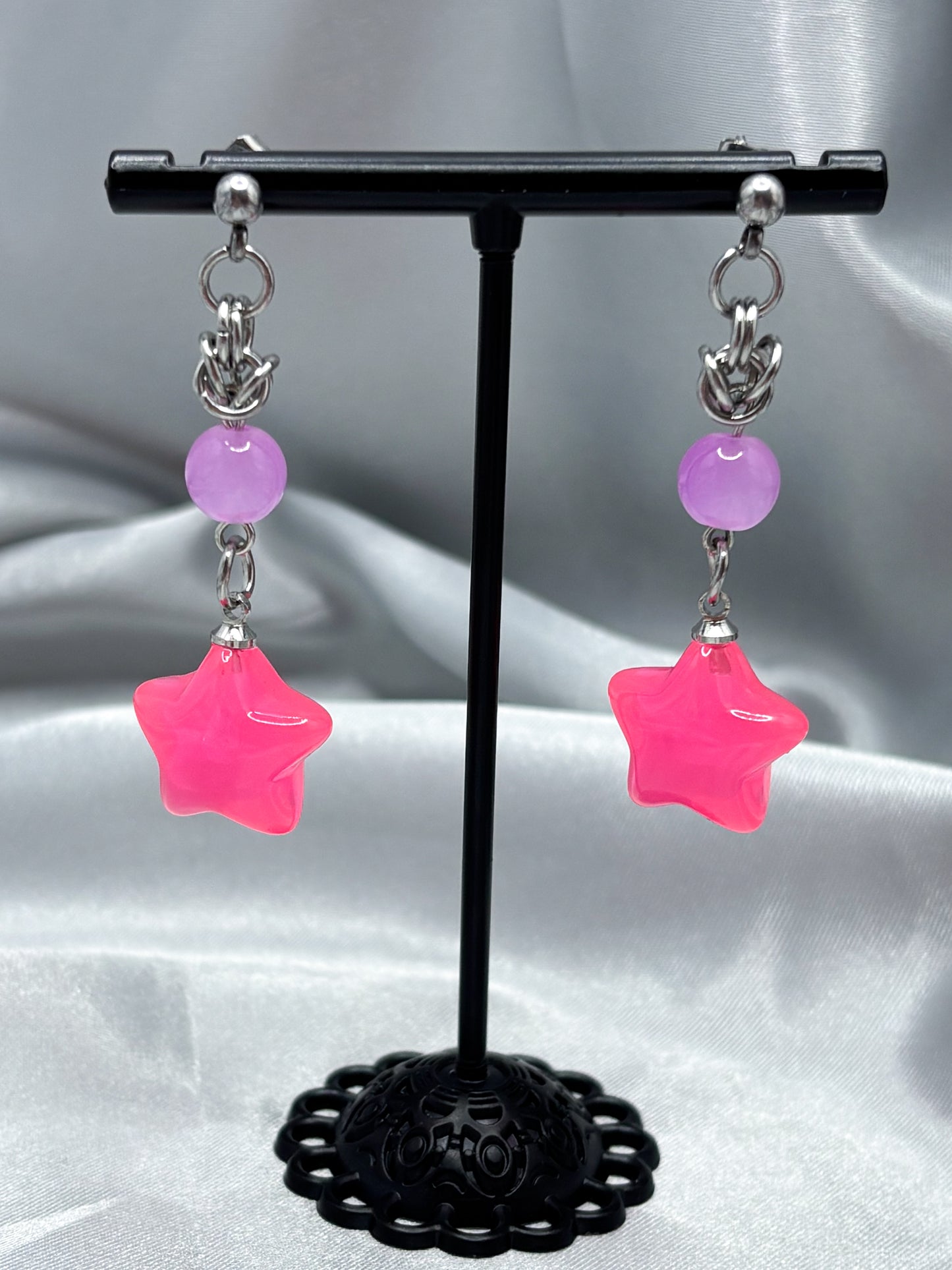 HOT PINK STAR EARRINGS