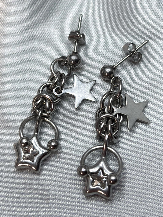 STAR CHAIN EARRINGS