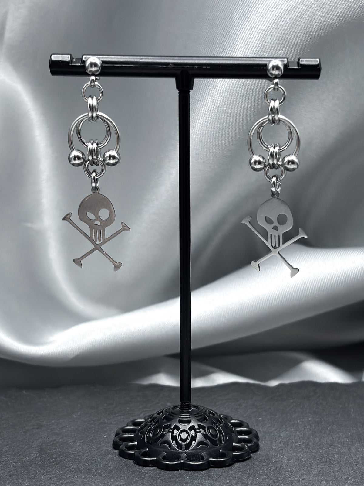 SKULL AND BONES EARRINGS