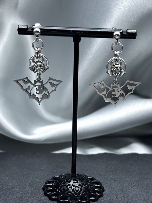 HOLLOW BAT EARRINGS