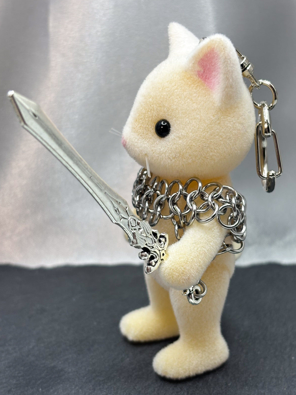 ANIMAL FIGHTER BAG CHARM